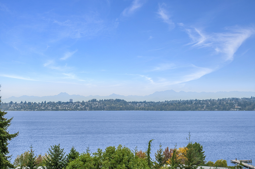 Property Photo: Panoramic view home! 10228 NE 58th St  WA 98033 