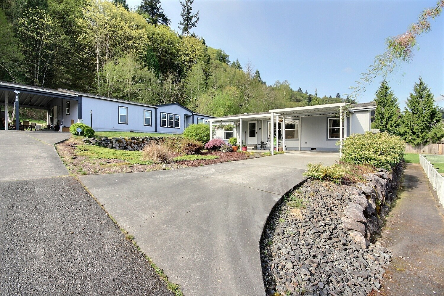 Property Photo:  15400 SE 155th Place 97  WA 98058 