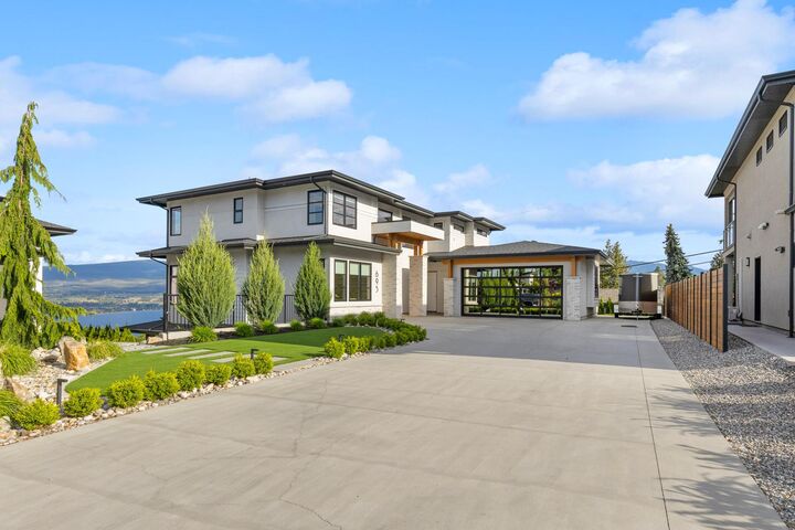 Property Photo:  695 Lake Court  BC V1Z 0A3 