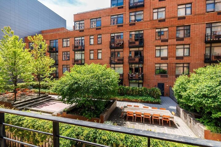 Property Photo: 125 Court Street Phnj NY 11201