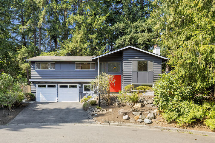 20205  60th Place NE  Kenmore WA 98028 photo