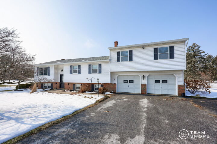 Property Photo:  3018 Steinruck Road  PA 17022 