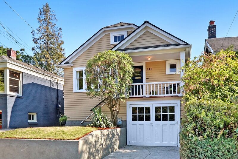 Property Photo:  145 N 74th  WA 98103 