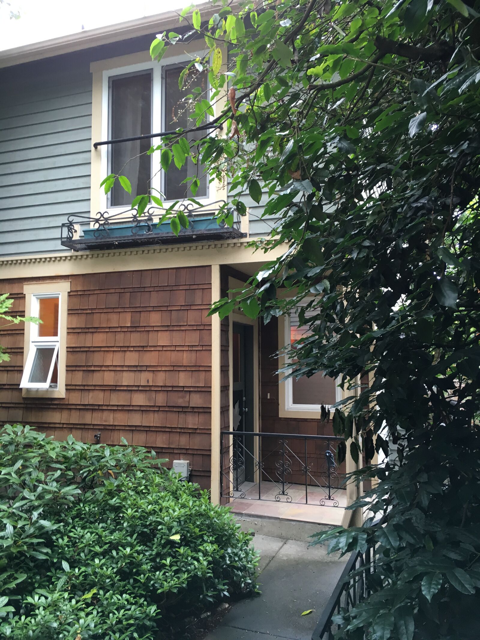 Property Photo: 718 26th Ave S 3 WA 98144