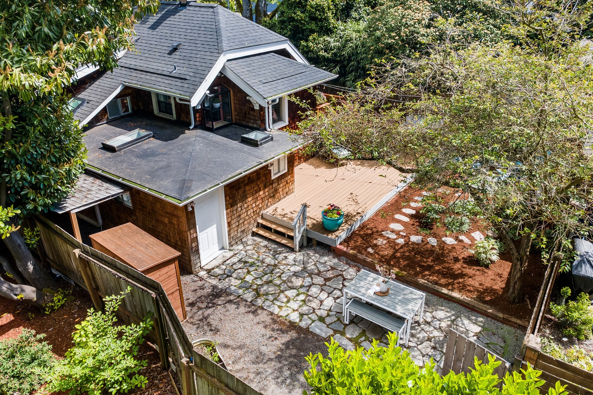 Property Photo:  7141  47th Avenue SW  WA 98136 