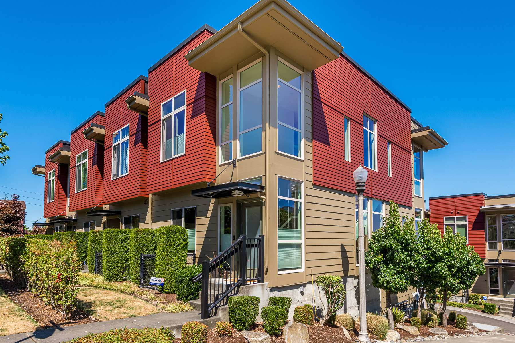 Property Photo:  2135 Yakima Ave  WA 98405 