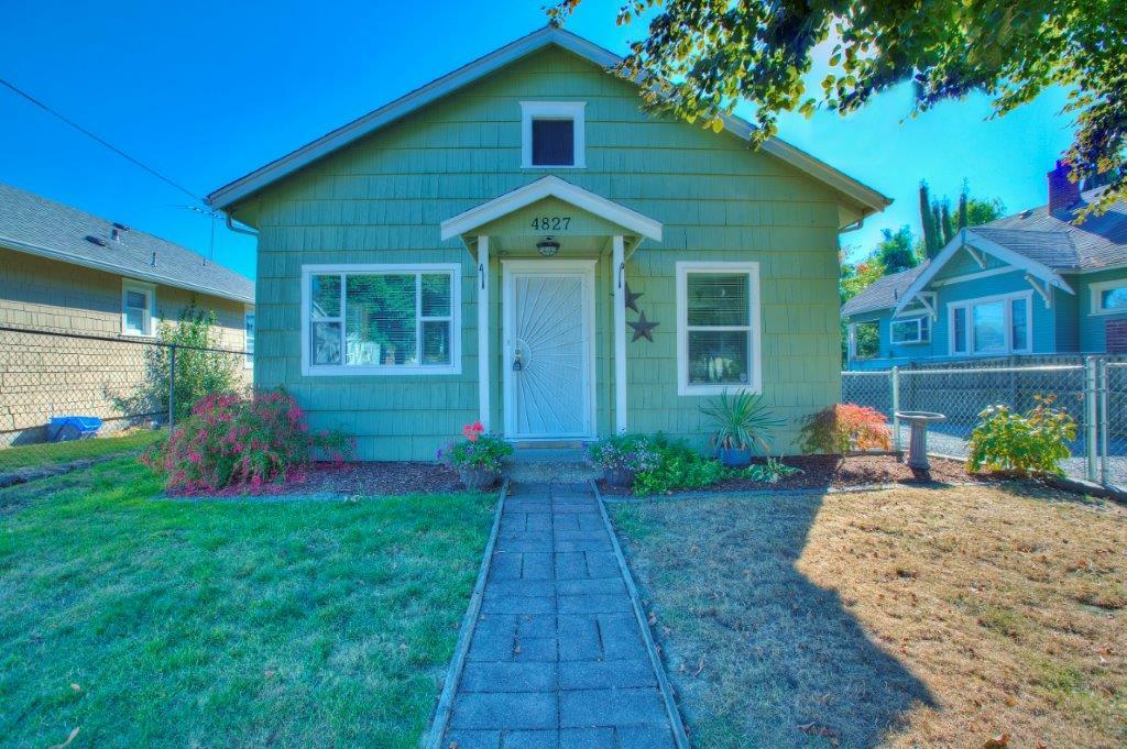 Property Photo:  4827 S Thompson Ave  WA 98408 