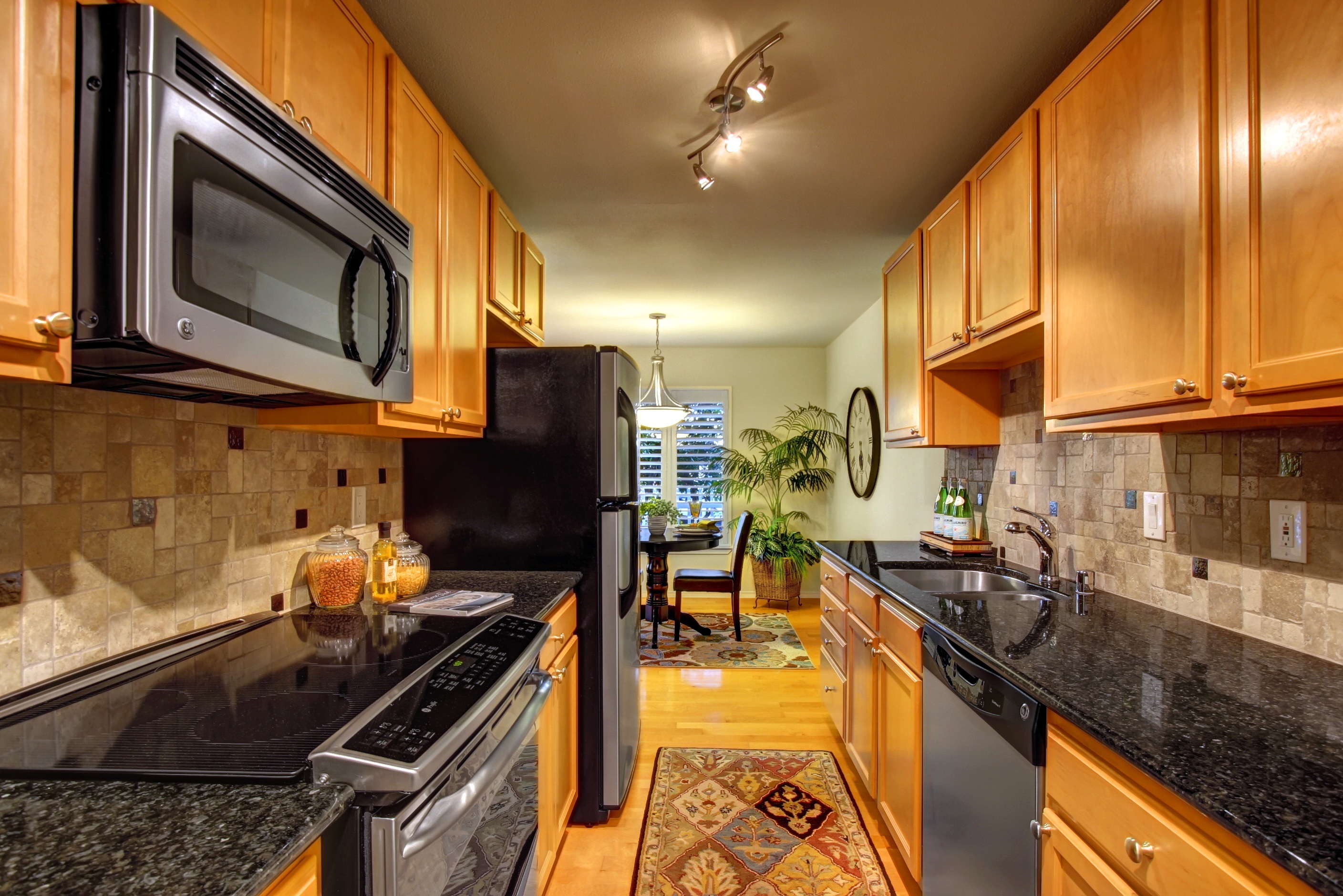 Property Photo: Kitchen 5249 40th Avenue NE 101  WA 98105 