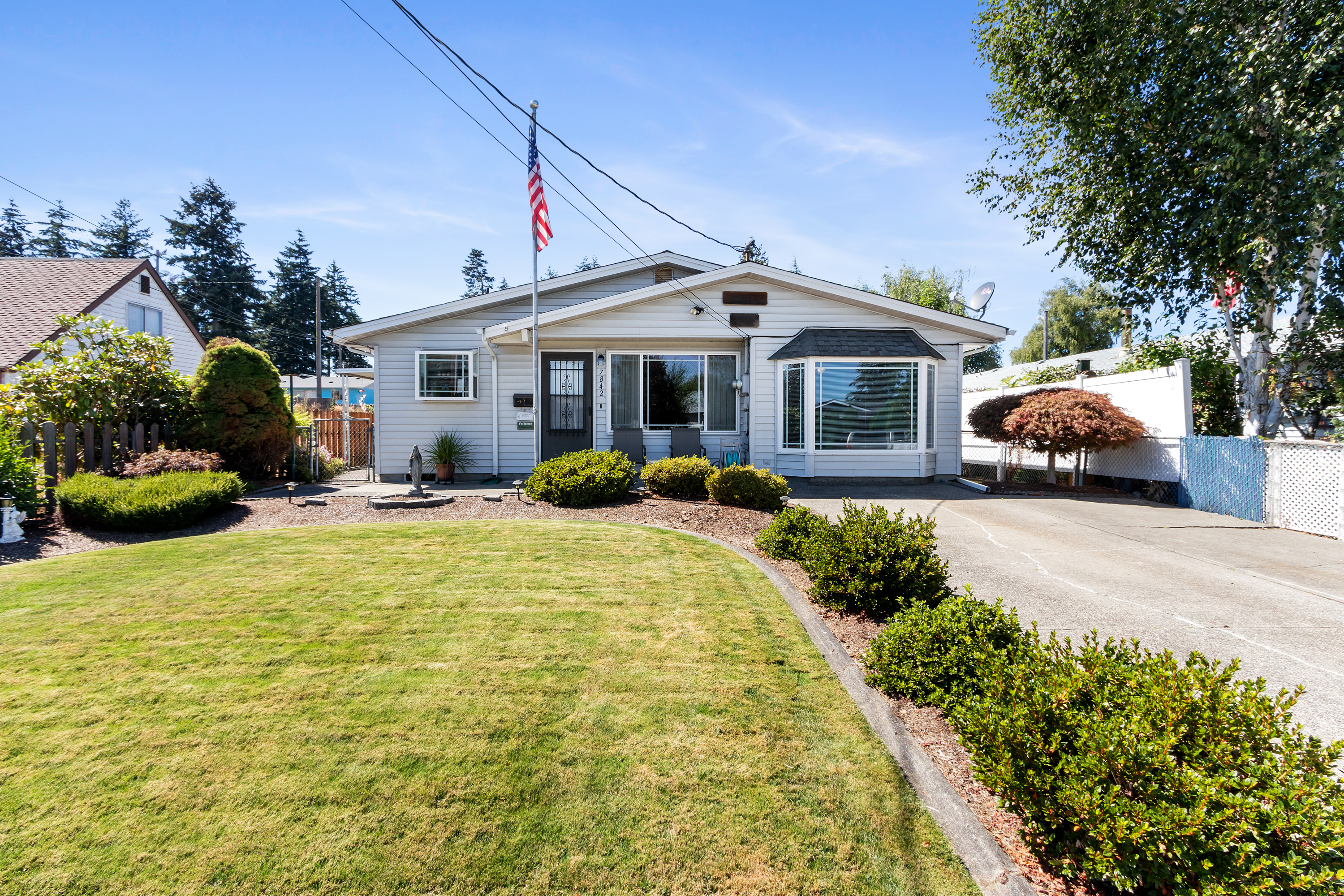 Property Photo:  7842 S Ainsworth Ave S  WA 98408 