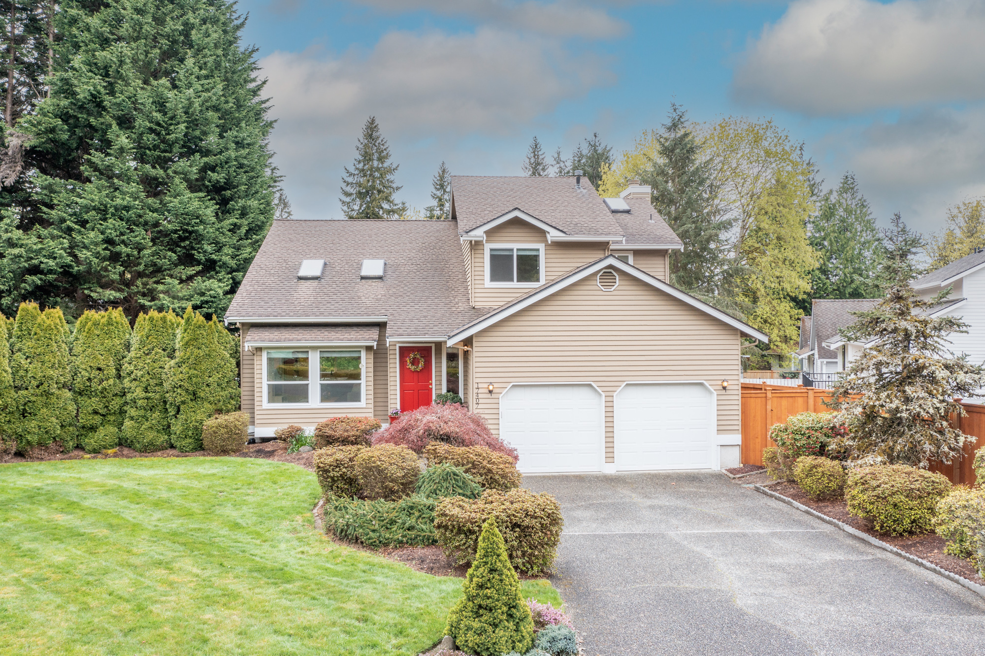 Property Photo: 17407 NE 137th Street WA 98052