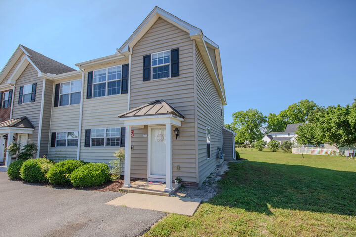 Property Photo:  1144 Fairview Lane 1144  MD 21801 