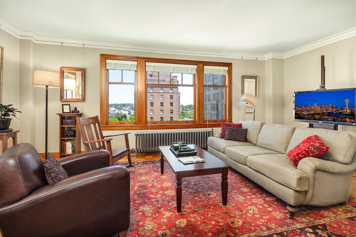 Property Photo:  1017 Minor Ave 1003  WA 98104 