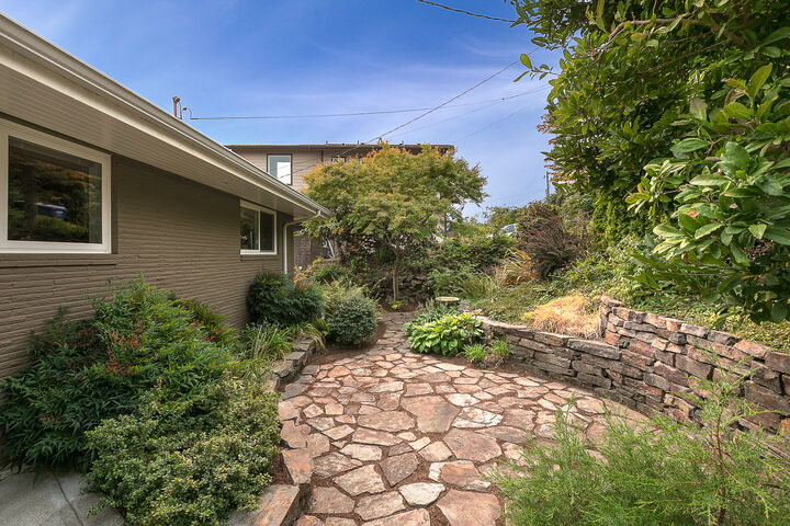 Property Photo: 6216 Chatham Drive S WA 98118