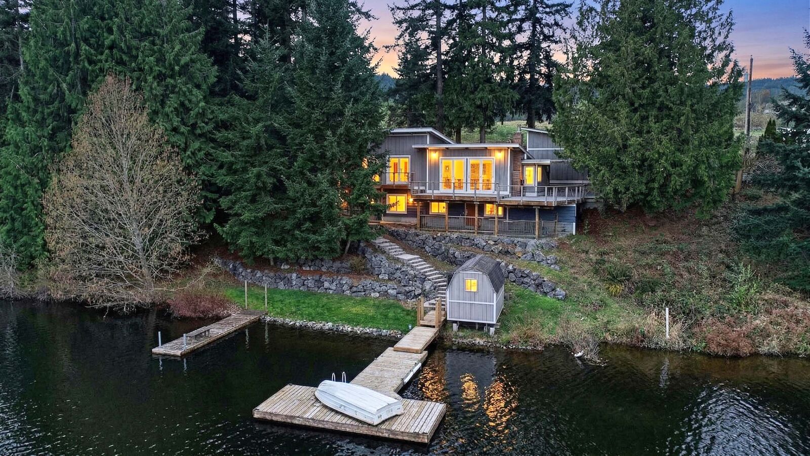 Property Photo:  18727  Lakewood Road  WA 98292 
