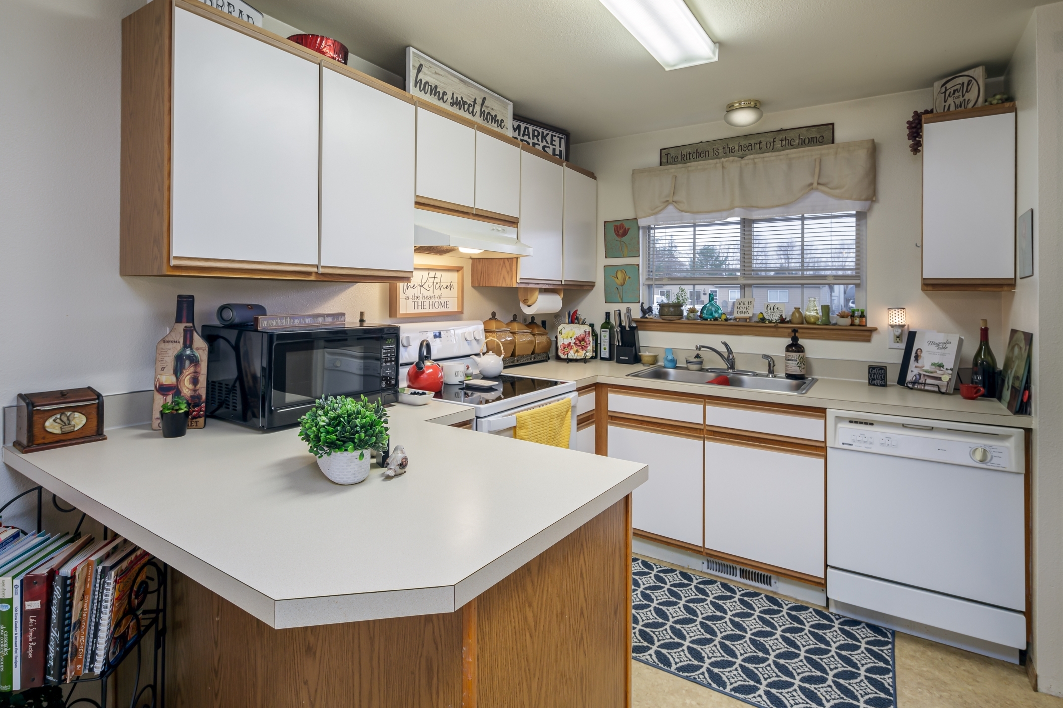 Property Photo:  211 N Reed Street  WA 98284 