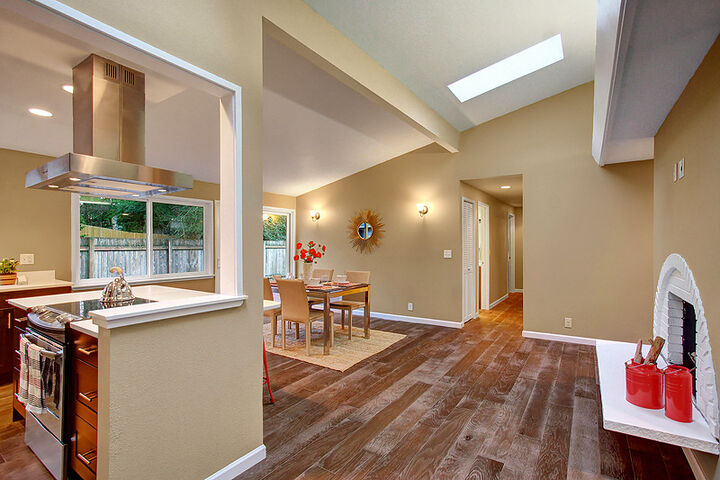 Property Photo: Kitchen 17816 3rd Ave NE  WA 98155 