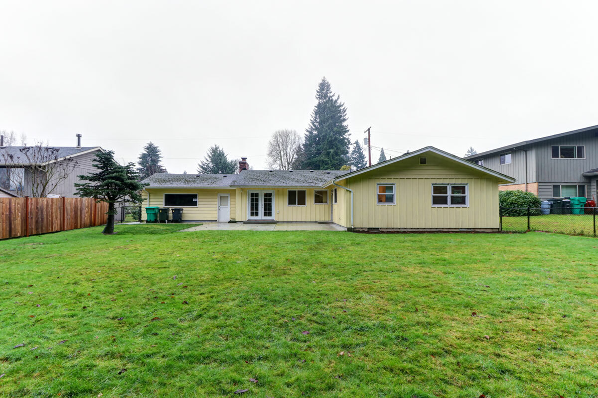 Property Photo:  2337 Fir St SE  WA 98501 